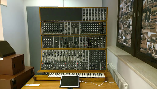 Wendy Carlos