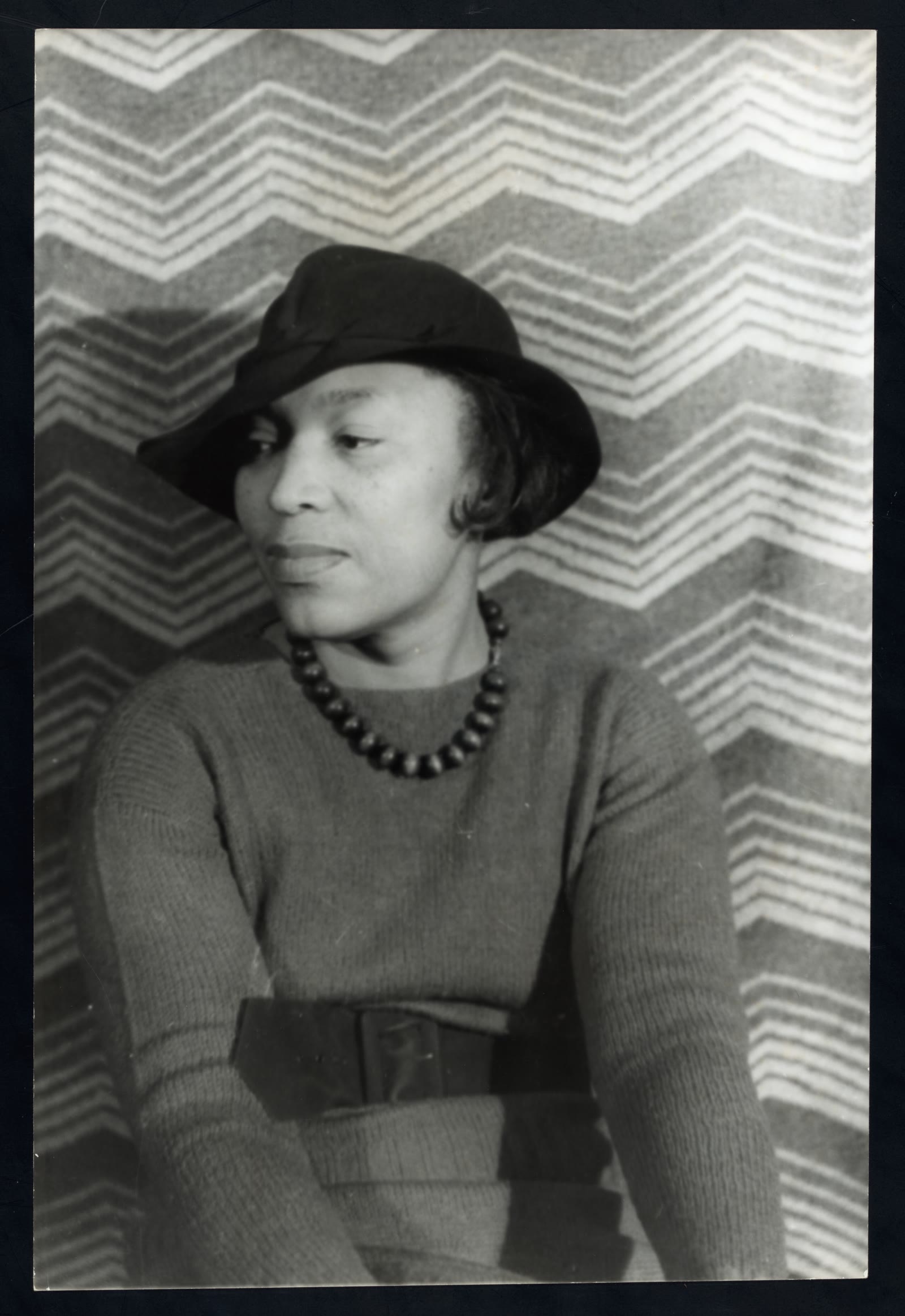 Zora Neale Hurston, gefotografeerd door Carl Van Vechten in 1938.